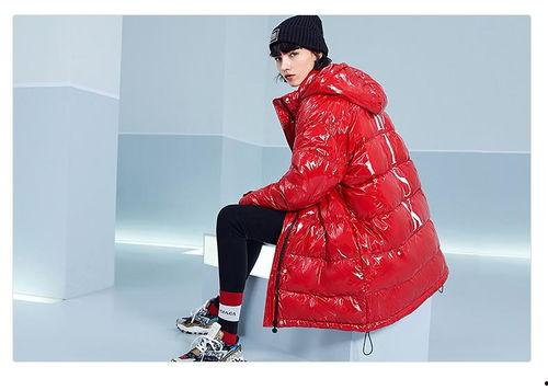 国产羽绒服视频,时尚与温暖的完美融合