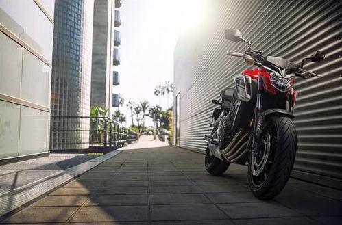 国产所有四缸车测评视频,性能与品质的全面解析