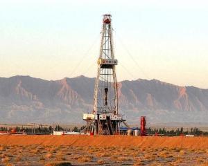 国产岩石钻井现场视频,高效作业与技术创新的完美融合