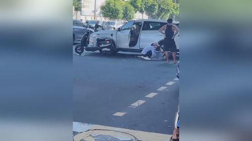 国产越野车视频女生开车,国产越野车视频中的女性驾驭风采