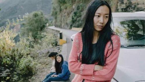 国产片刘婷公厕在线视频